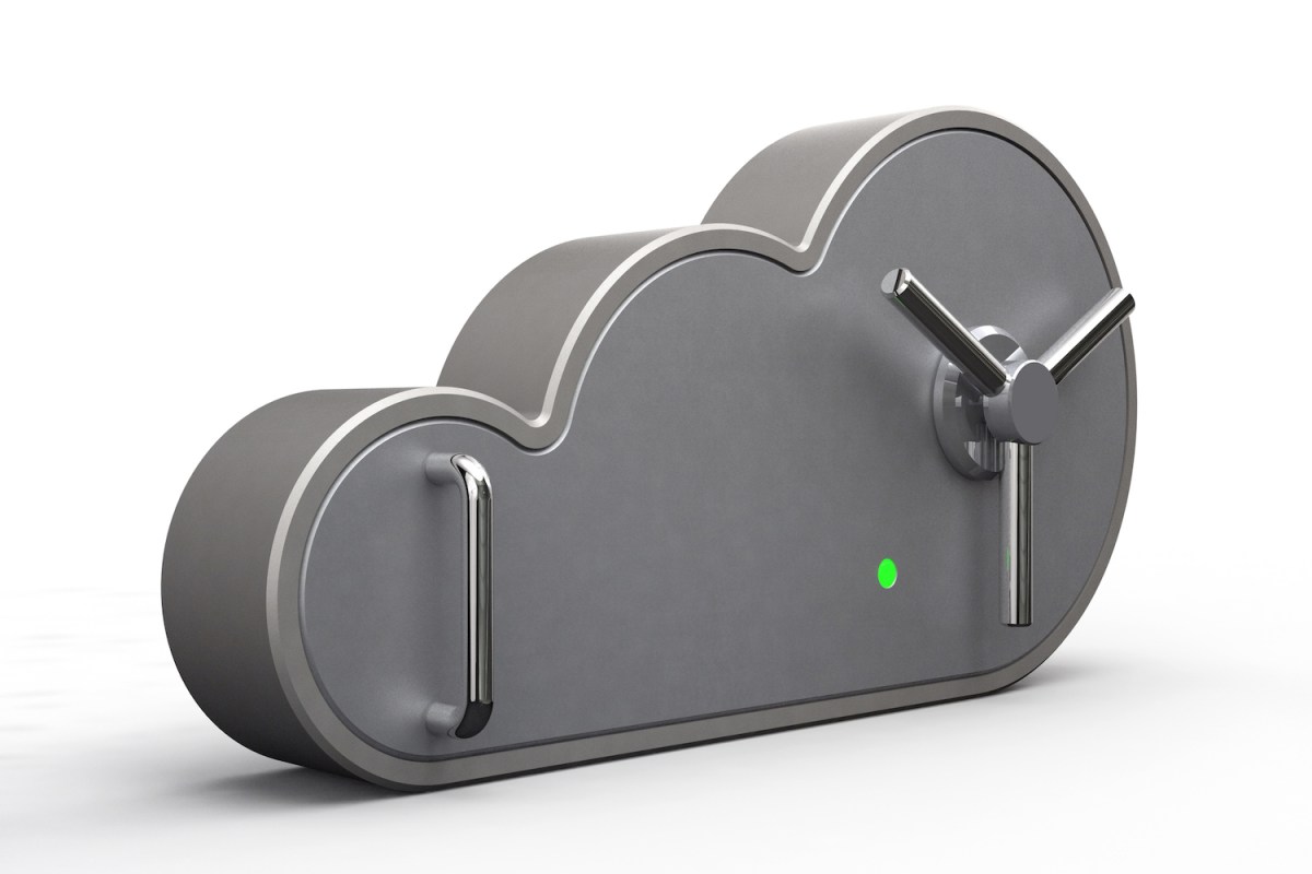 Strengthening security in a multi-SaaS cloud environment