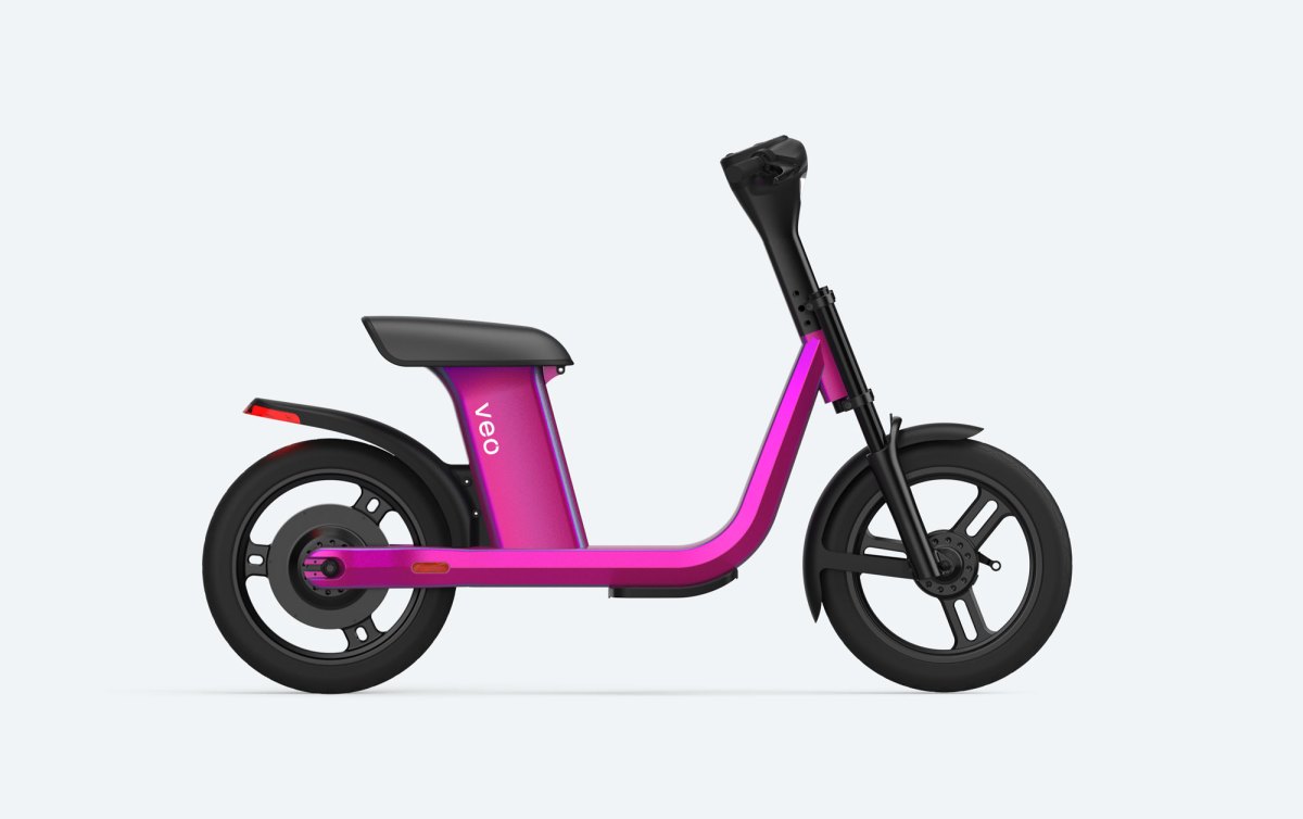 Shared micromobility firm Veo launches retail seated scooter | TechCrunch